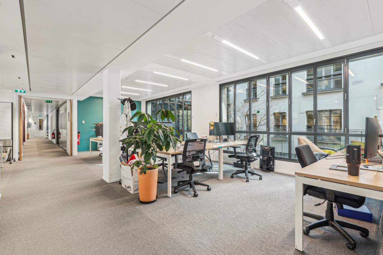 Bureau Paris 639m² Location bureau Paris OLBUR2529362 5